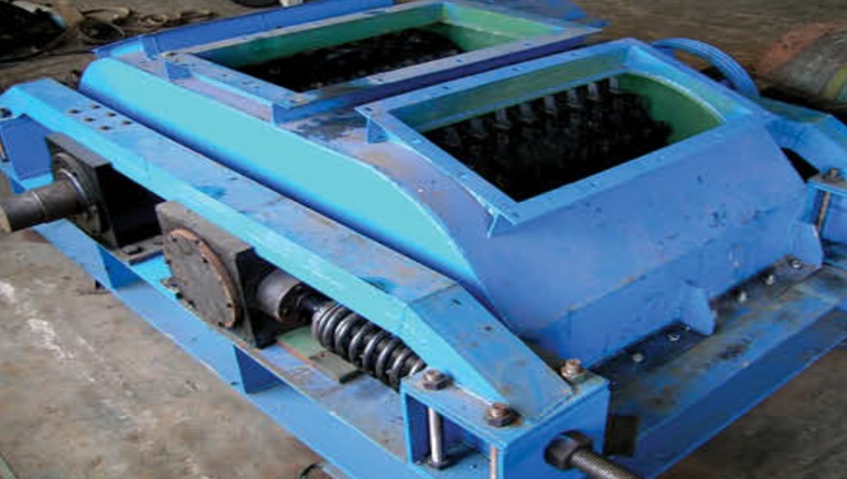 Double Roll Secondary Crusher – PT Sarindo Utama Teknik